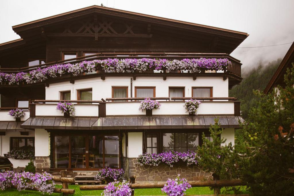 Hotel Garni Stefani Vent Exterior foto